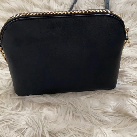 Michael Kors Black Cindy Crossbody Bag - Picture 8 of 11